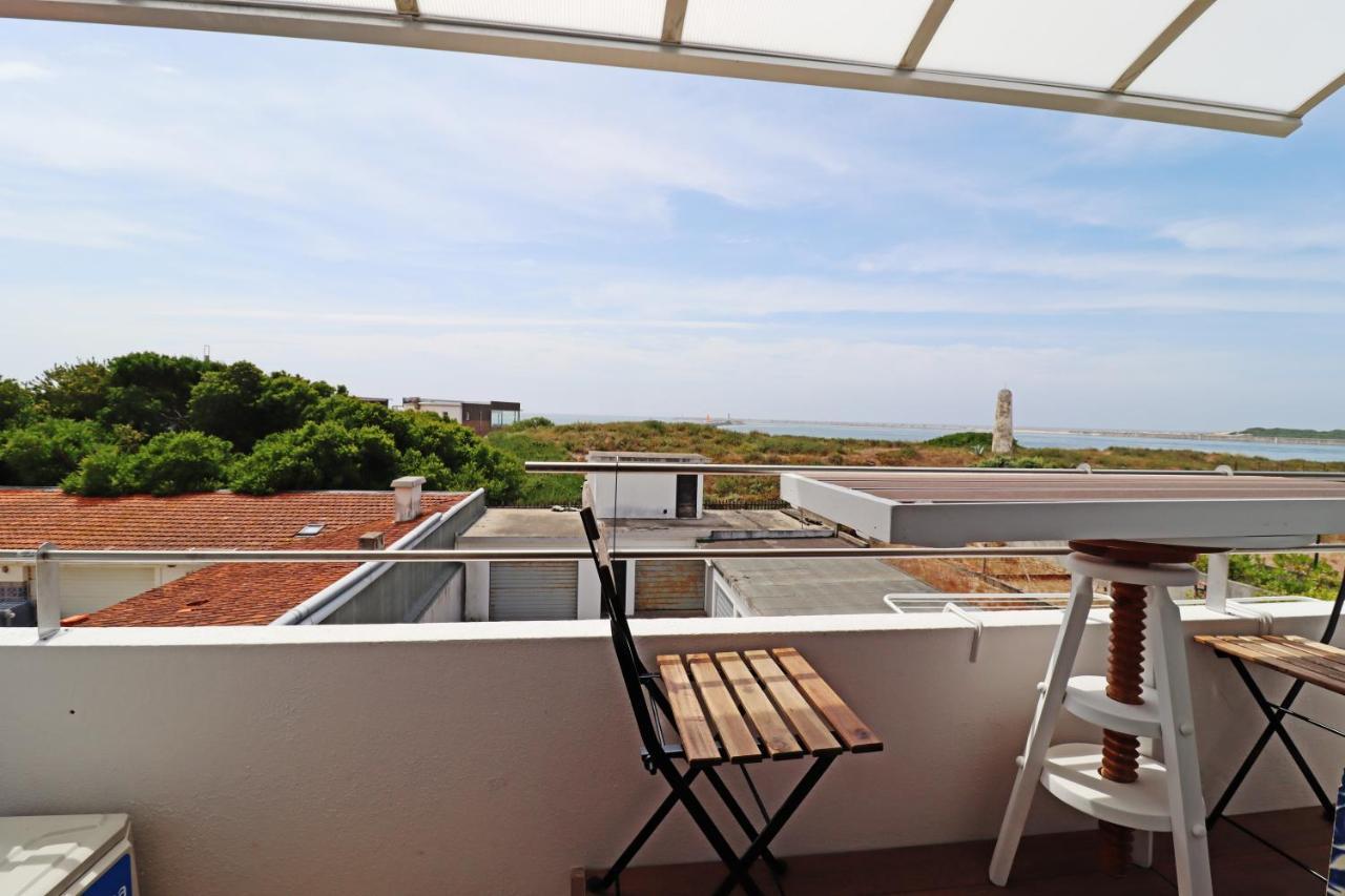 Ocean View Apartment With Free Parking Barra ภายนอก รูปภาพ